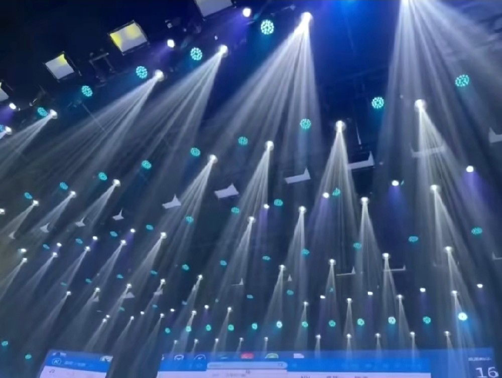 贵州某部队礼堂专业舞台灯光音响系统