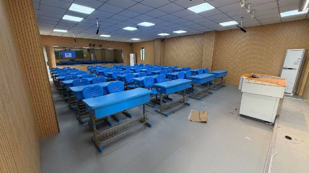 铜仁市第二中学精品录播教室